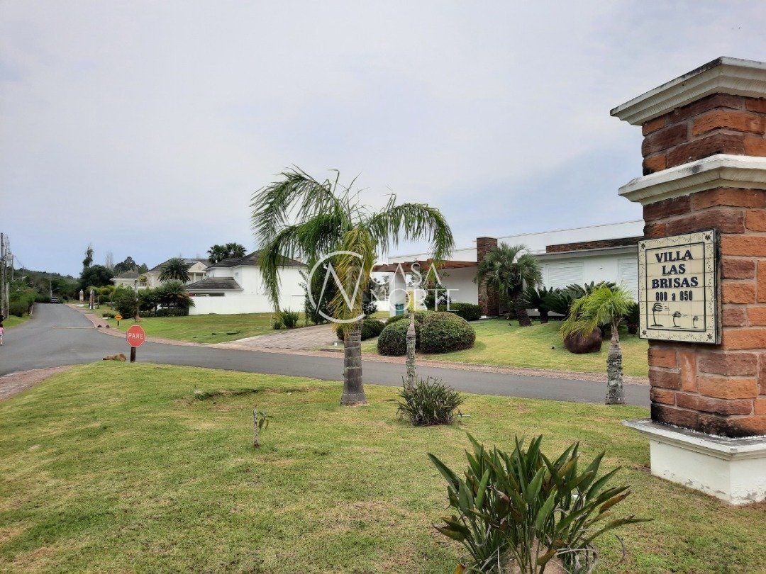 Terreno à venda  com 1050m², Avenida Juca Batista no bairro Terraville em Porto Alegre