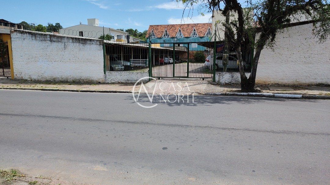 Terreno à venda  com 700m², Rua João Mora no bairro Camaquã em Porto Alegre