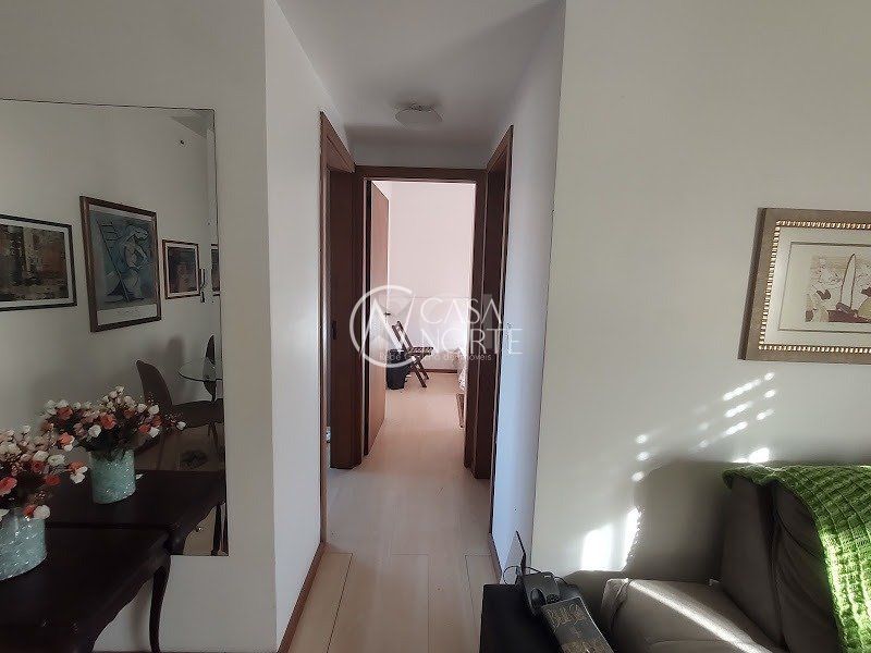 Apartamento à venda com 2 quartos, 66m², 1 suíte, 1 vaga, Rua Chico Pedro no bairro Camaquã em Porto Alegre