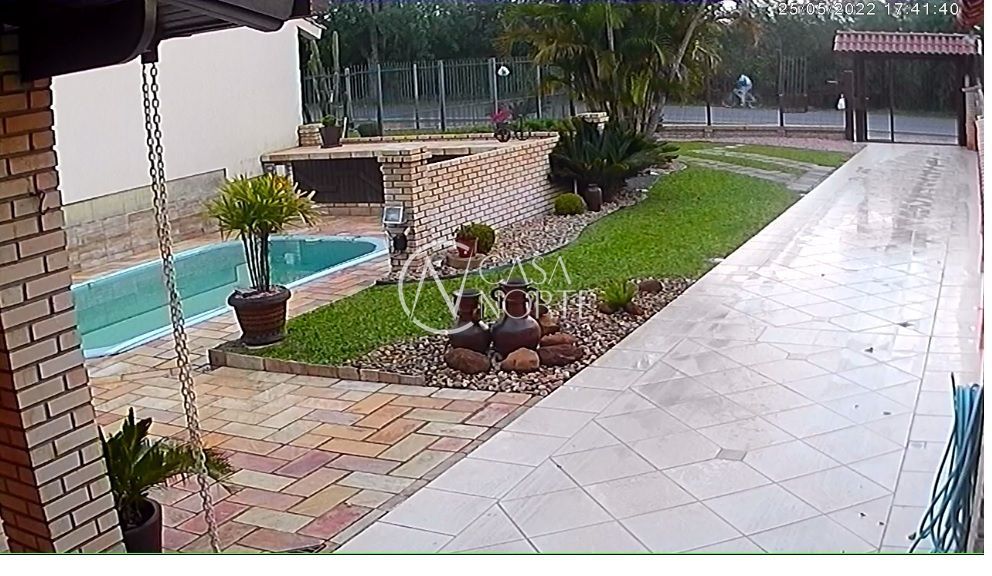 Casa à venda com 2 quartos, 174m², 2 vagas, Avenida Juca Batista no bairro Belém Novo em Porto Alegre