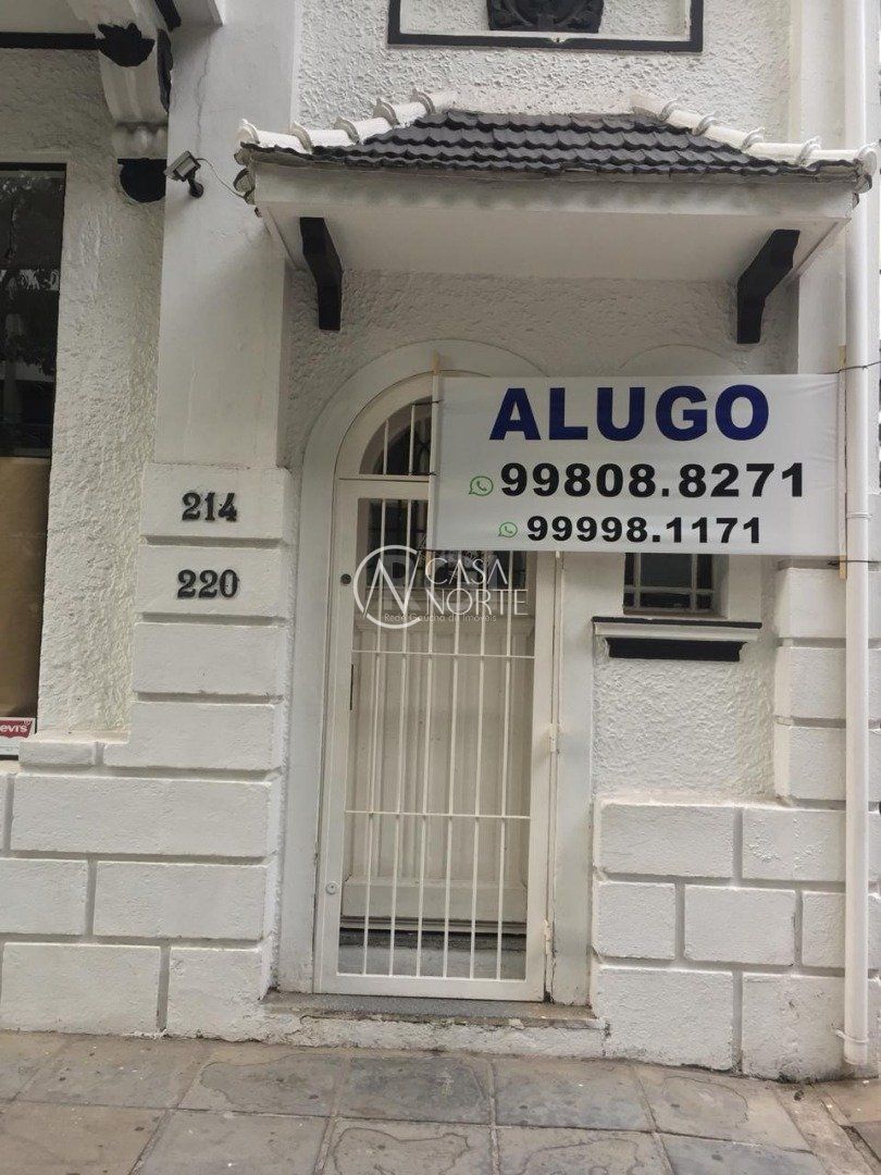 Casa Comercial à venda , 336m², Rua Hilario Ribeiro no bairro Moinhos de Vento em Porto Alegre