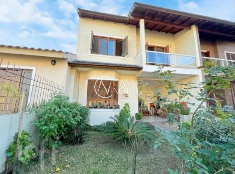 Casa à venda com 3 quartos, 149m², 1 suíte, 2 vagas, Rua Pau-Brasil no bairro Hípica em Porto Alegre