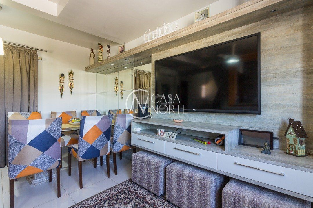 Casa de Condomínio à venda com 3 quartos, 191m², 1 suíte, 2 vagas, Rua Landel de Moura no bairro Tristeza em Porto Alegre