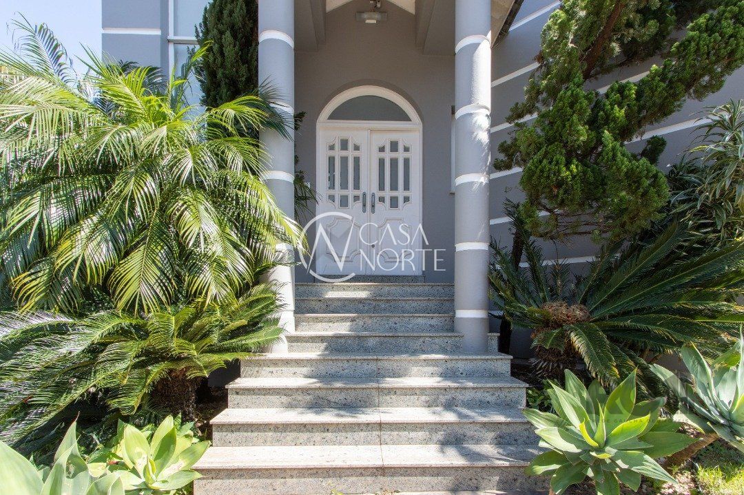 Casa de Condomínio à venda com 4 quartos, 483m², 2 suítes, 3 vagas, Rua Alcebiades Antônio dos Santos no bairro Nonoai em Porto Alegre
