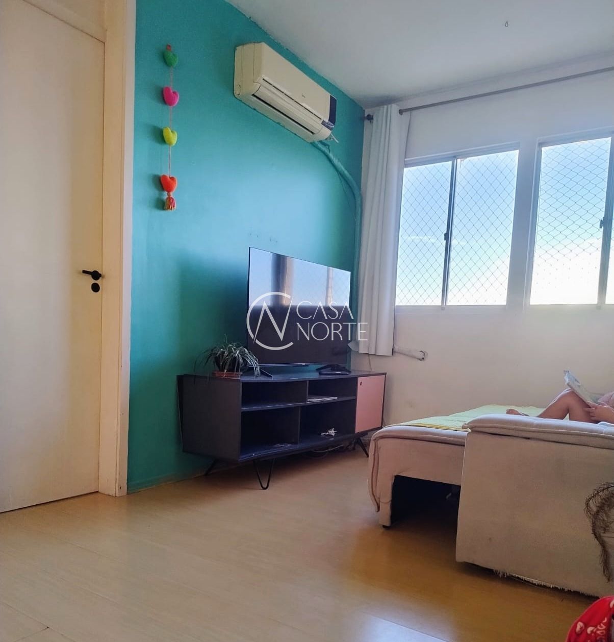 Apartamento à venda com 2 quartos, 43m², 1 vaga, Avenida Engenheiro Francisco Rodolfo Simch no bairro Sarandi em Porto Alegre