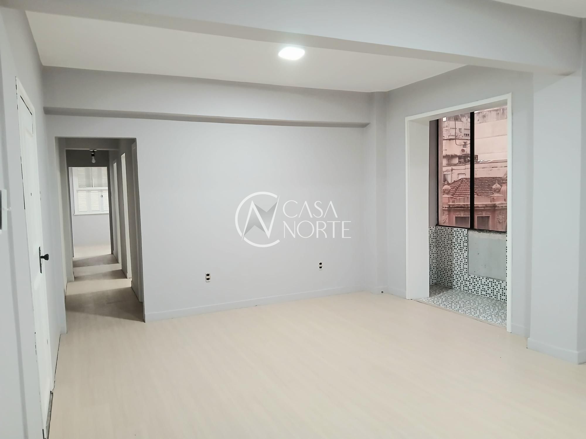 Apartamento à venda com 2 quartos, 100m², Avenida Borges de Medeiros no bairro Centro Histórico em Porto Alegre