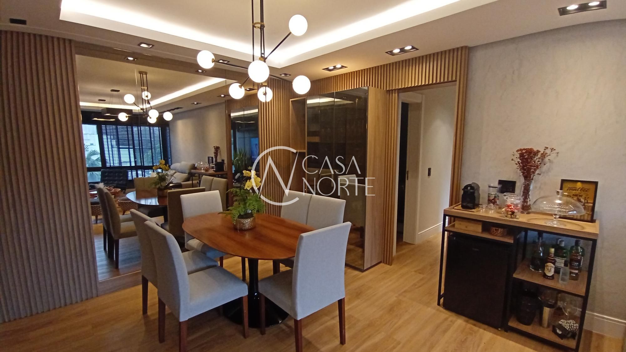 Apartamento à venda com 3 quartos, 94m², 1 suíte, 2 vagas, Rua Porto Calvo no bairro Ipanema em Porto Alegre