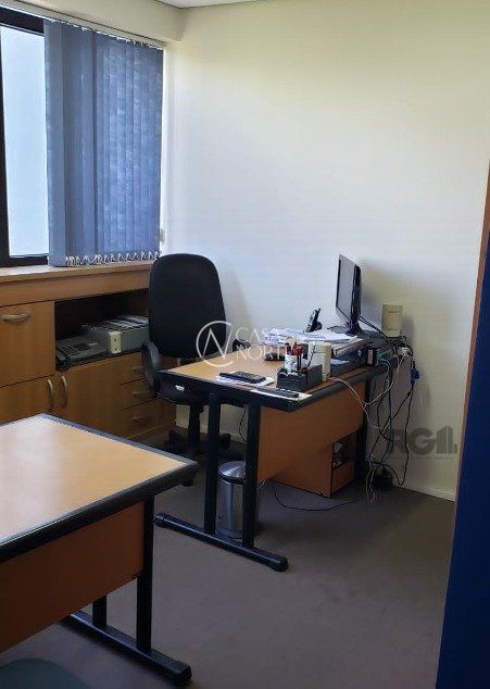 Sala Comercial à venda , 23m², Rua Washington Luiz no bairro Centro Histórico em Porto Alegre