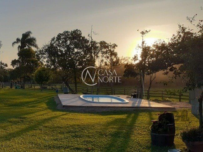 Sítio à venda com 3 quartos, 40685m², 1 suíte, 9 vagas, Estrada Armando Inácio da Silveira no bairro Extrema em Porto Alegre