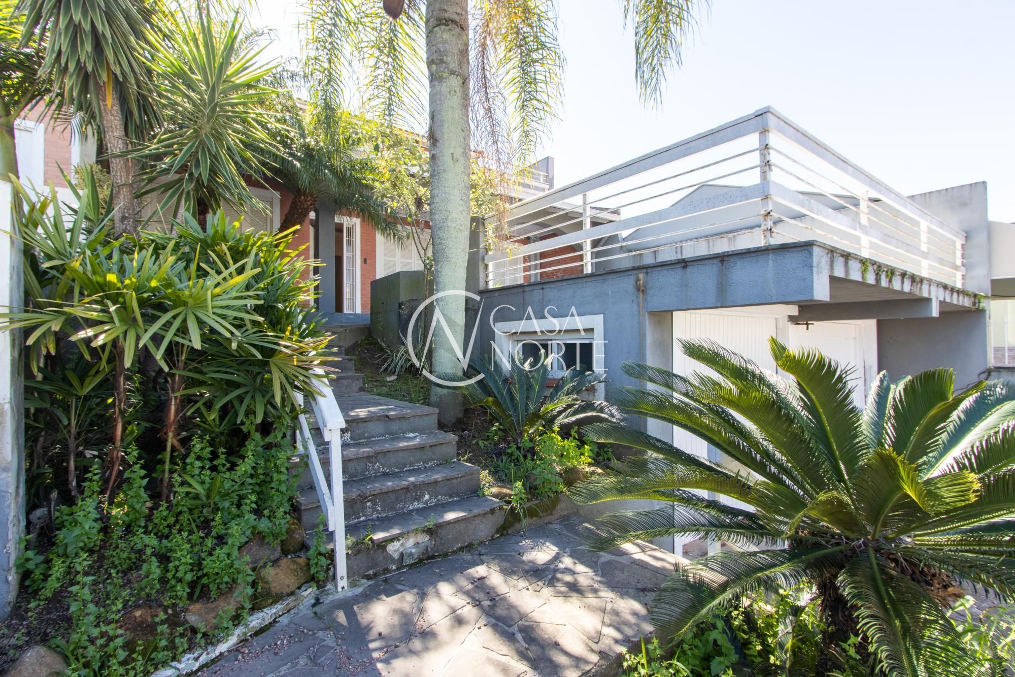 Casa à venda com 3 quartos, 450m², 3 suítes, 2 vagas, Avenida Celestino Bertolucci no bairro Aberta dos Morros em Porto Alegre
