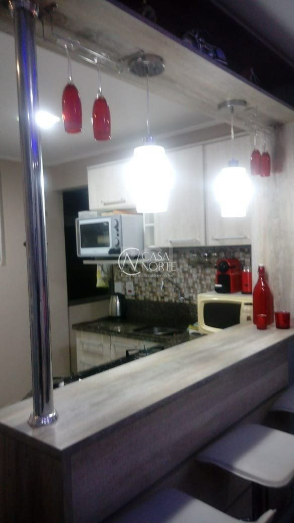 Apartamento à venda com 3 quartos, 62m², 1 vaga, Avenida Taquary no bairro Cristal em Porto Alegre