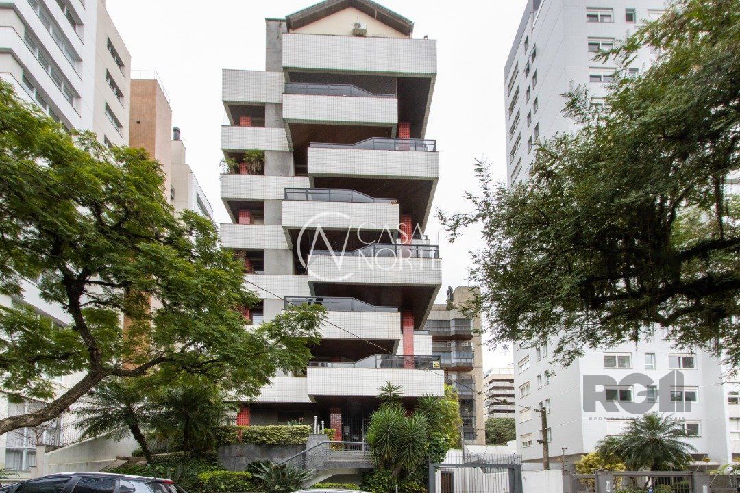 Apartamento à venda com 4 quartos, 253m², 2 suítes, 3 vagas, Avenida Lageado no bairro Petrópolis em Porto Alegre