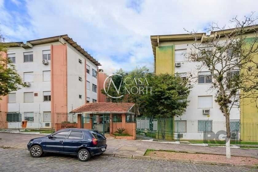 Apartamento à venda com 2 quartos, 52m², 1 vaga, Avenida Romeu Samarani Ferreira no bairro Vila Nova em Porto Alegre