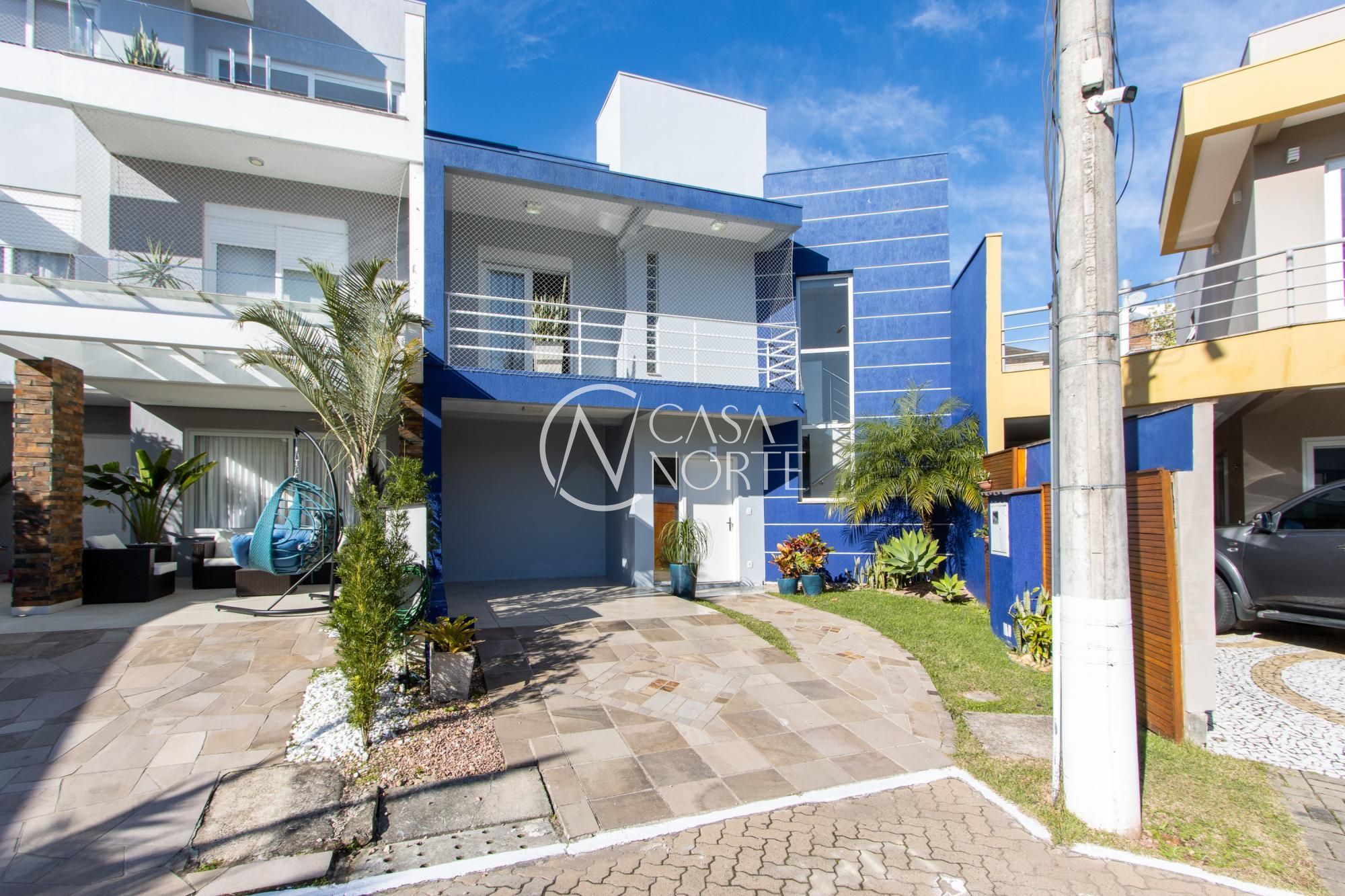 Casa de Condomínio à venda com 3 quartos, 152m², 1 suíte, 2 vagas, Rua Carlos Maximiliano Fayet no bairro Hípica em Porto Alegre