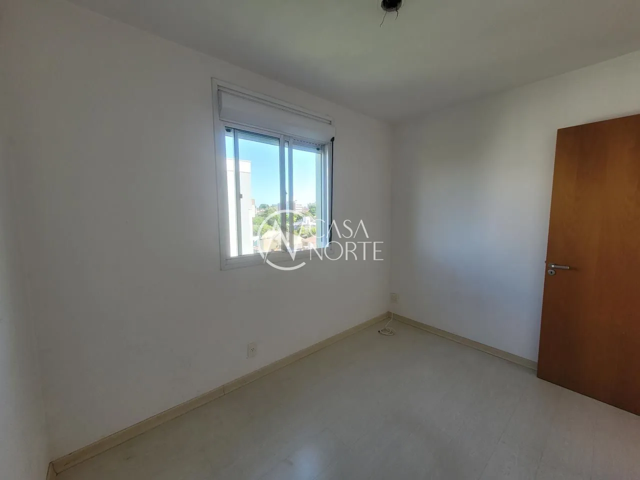 Apartamento à venda com 2 quartos, 56m², Rua Xavier da Cunha no bairro Nonoai em Porto Alegre