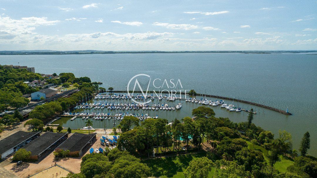 Terreno à venda  com 450m², Rua Bororo no bairro Vila Assunção em Porto Alegre