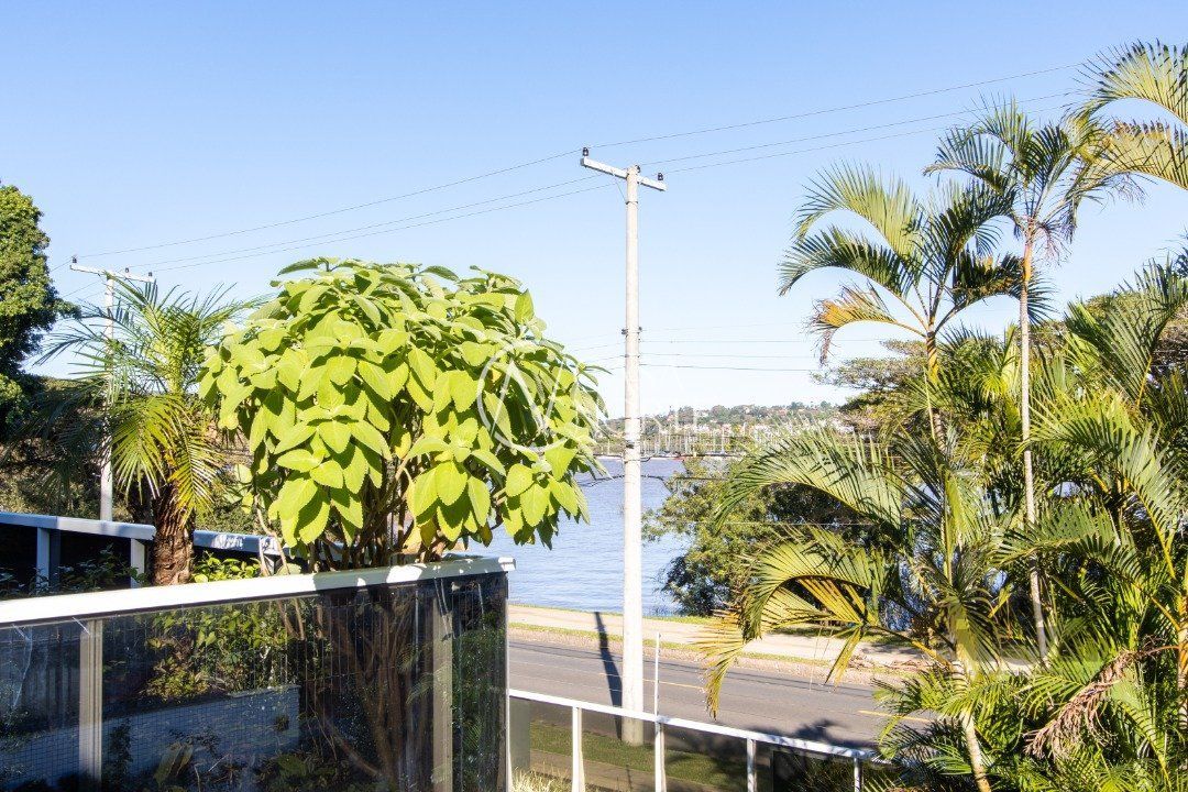 Apartamento à venda com 3 quartos, 190m², 3 suítes, 4 vagas, Rua Doutor Possidônio Cunha no bairro Vila Assunção em Porto Alegre