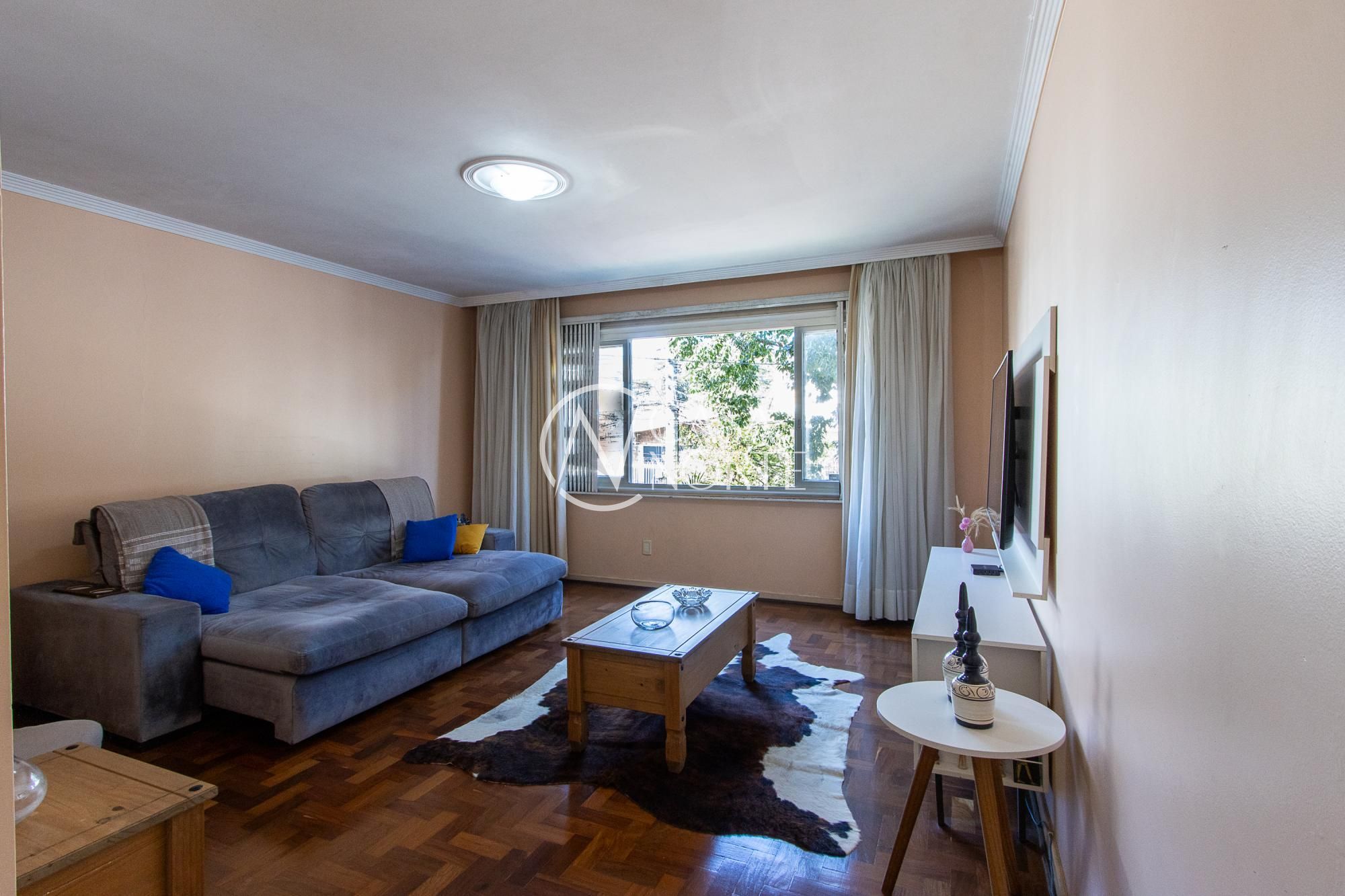 Apartamento à venda com 4 quartos, 132m², 1 suíte, 1 vaga, Rua Miguel Couto no bairro Menino Deus em Porto Alegre