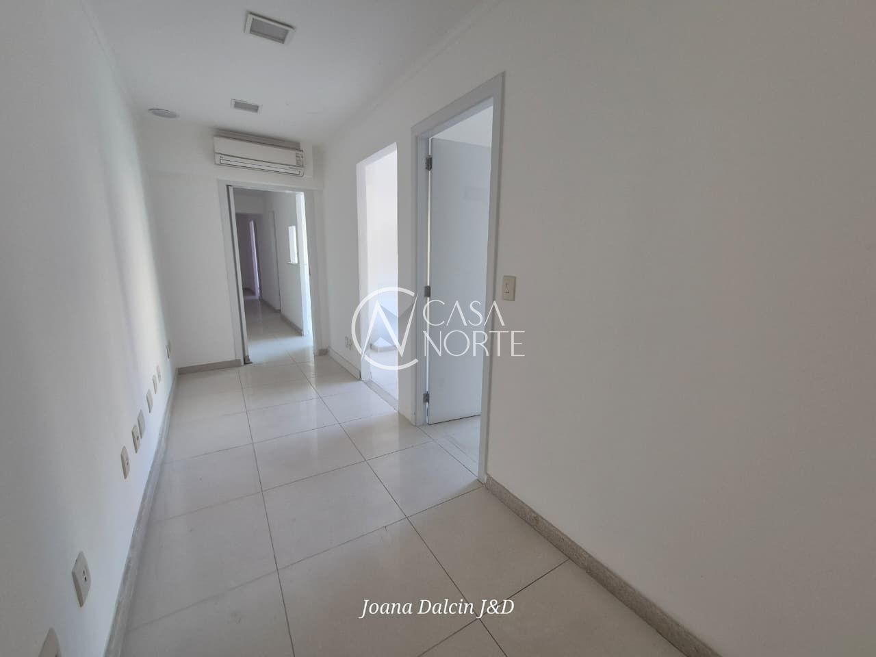 Sala Comercial à venda com 1 quarto, 22m², Rua dos Andradas no bairro Centro em Porto Alegre