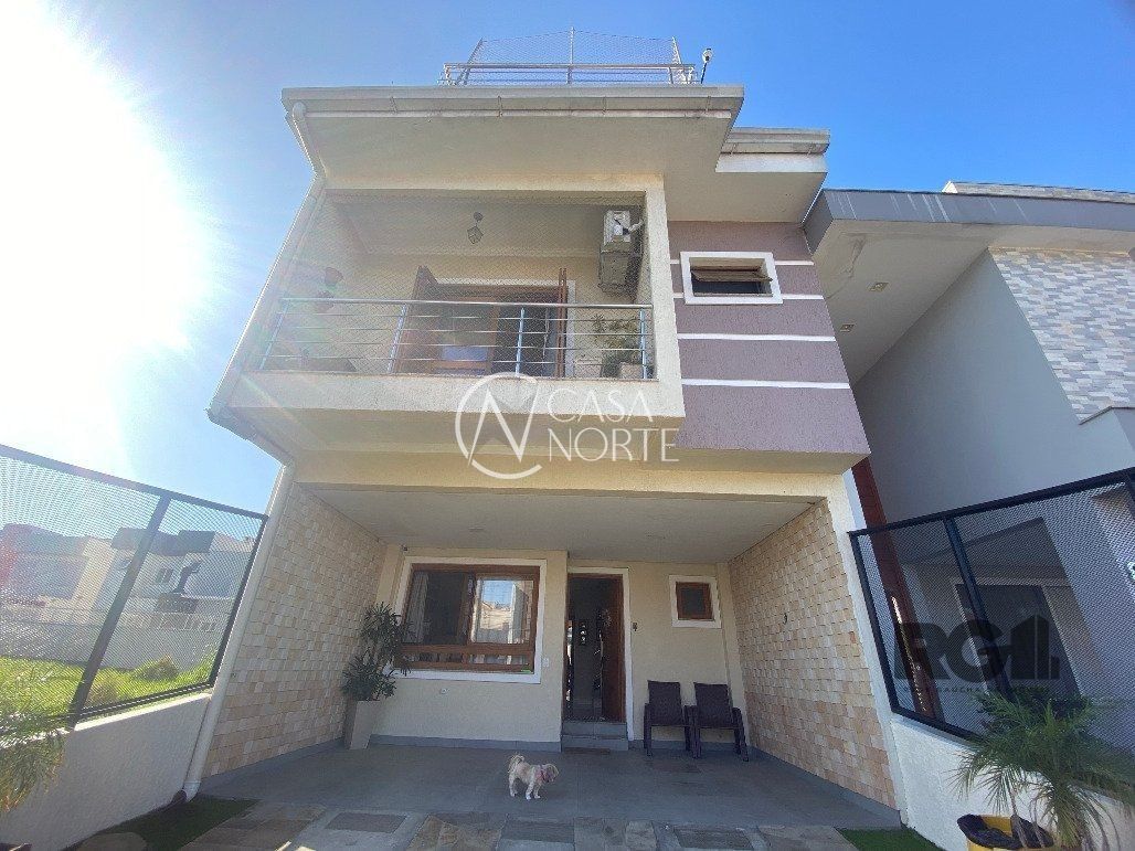 Casa à venda com 3 quartos, 190m², 1 suíte, 3 vagas, Rua Eroni Soares Machado no bairro Hípica em Porto Alegre