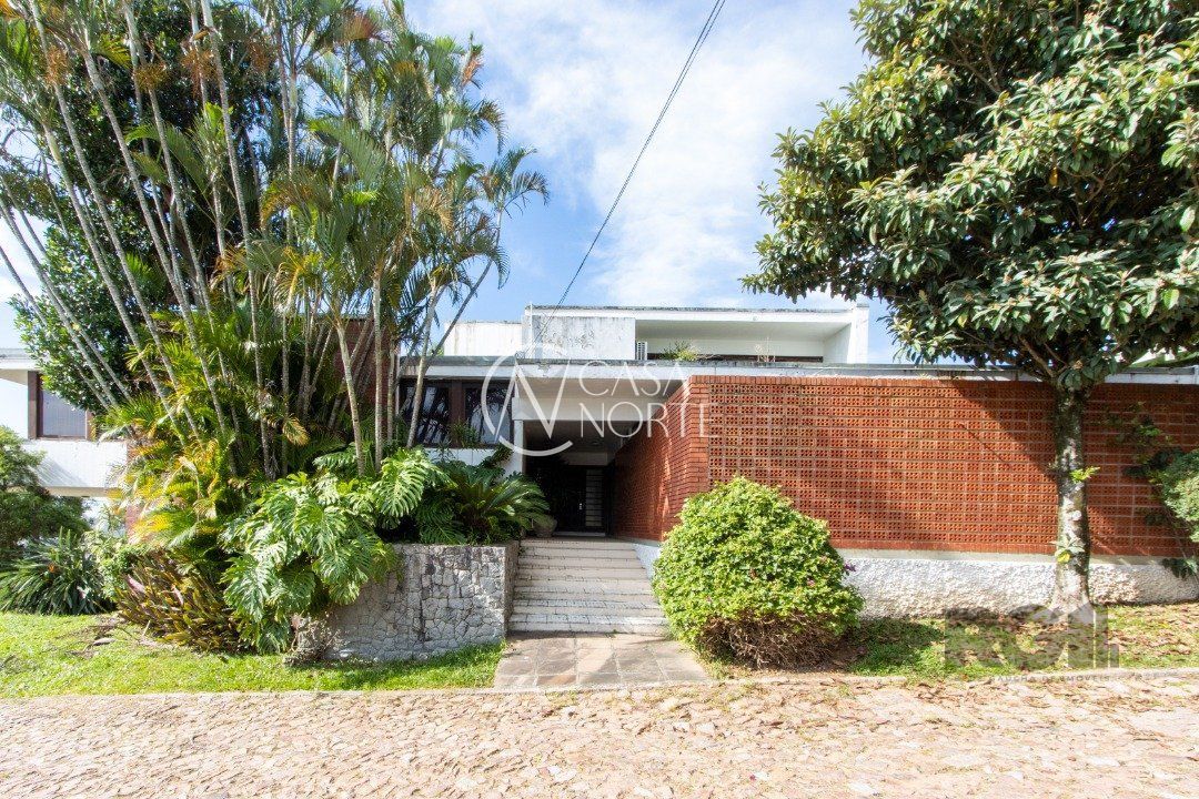 Casa de Condomínio à venda com 4 quartos, 724m², 4 suítes, 6 vagas, Rua Sinke no bairro Santa Tereza em Porto Alegre