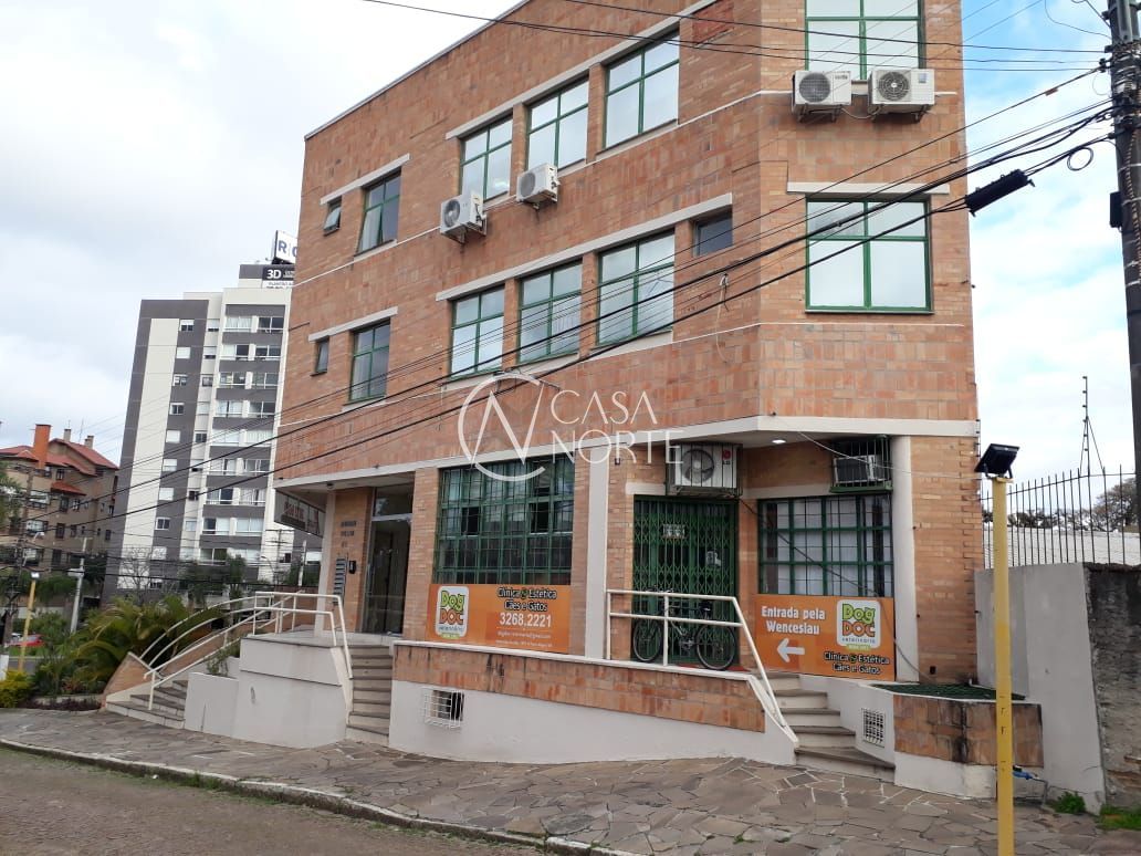 Sala Comercial à venda com 1 quarto, 53m², Rua Caiapó no bairro Vila Assunção em Porto Alegre