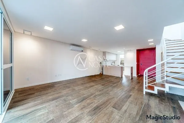Casa de Condomínio à venda com 3 quartos, 168m², 1 suíte, 2 vagas, Rua Landel de Moura no bairro Tristeza em Porto Alegre