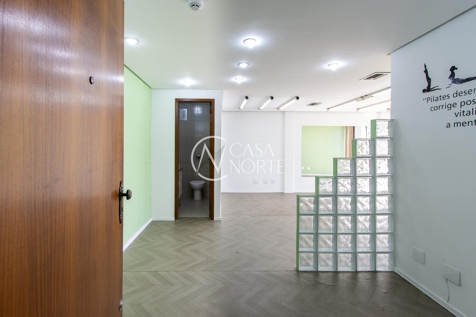 Sala Comercial à venda , 35m², Avenida Érico Veríssimo no bairro Menino Deus em Porto Alegre