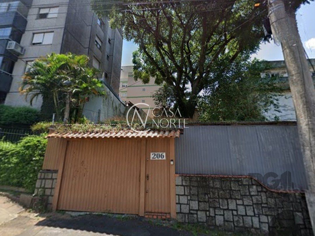 Terreno à venda  com 300m², Rua Acélio Daudt no bairro Passo da Areia em Porto Alegre