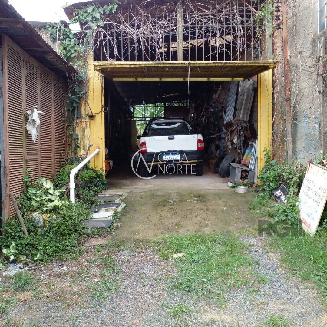 Terreno à venda  com 770m², Avenida Juca Batista no bairro Hípica em Porto Alegre