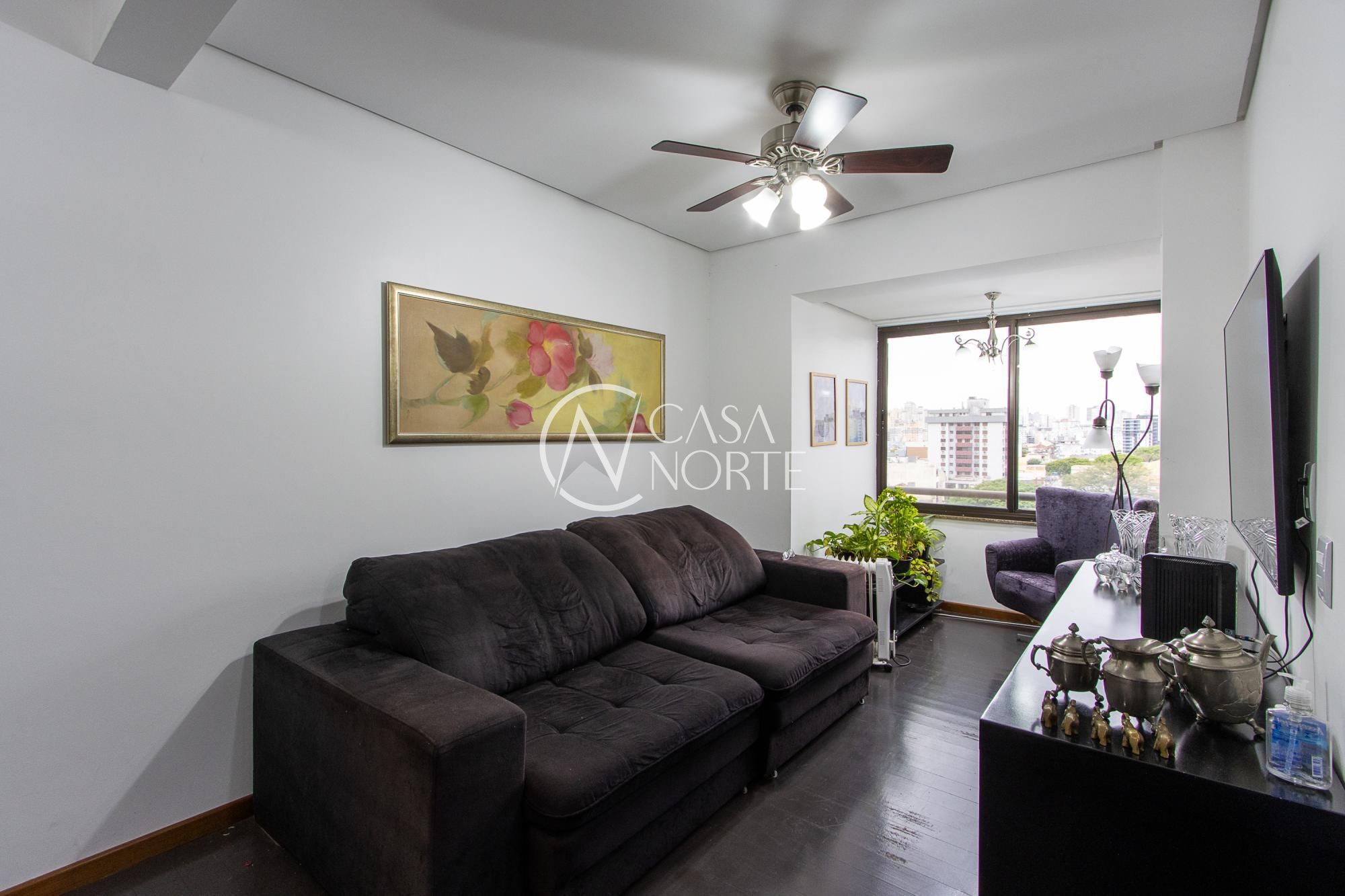 Cobertura à venda com 3 quartos, 159m², 1 suíte, 1 vaga, Rua Coronel André Belo no bairro Menino Deus em Porto Alegre