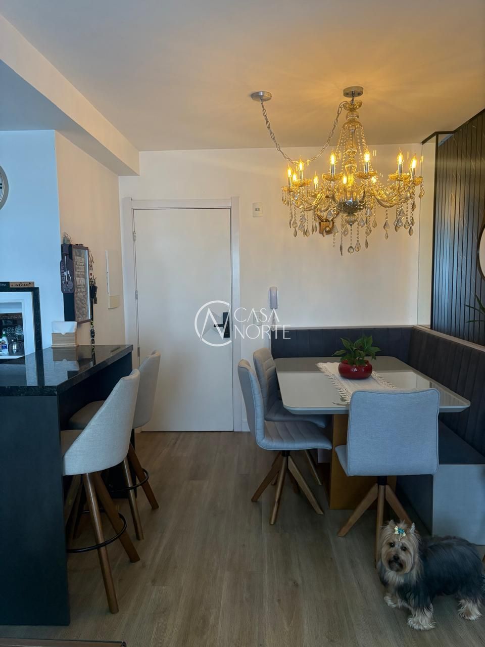 Apartamento à venda com 2 quartos, 60m², 1 suíte, 1 vaga, Rua Frederico Otávio Domingues Barbosa no bairro São Sebastião em Porto Alegre