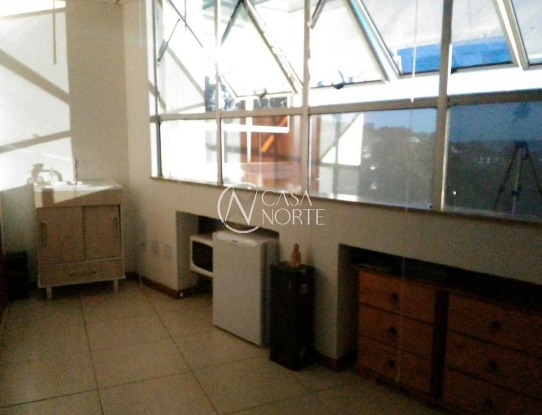 Sala Comercial à venda , 26m², Avenida Wenceslau Escobar, 2815 no bairro Tristeza em Porto Alegre