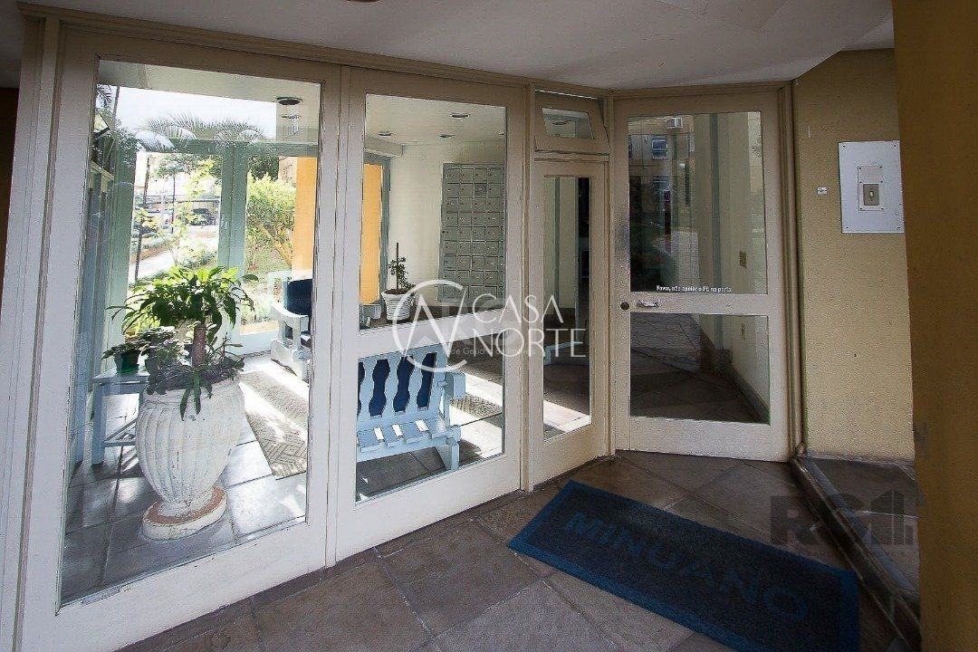 Apartamento à venda com 2 quartos, 63m², 1 vaga, Avenida Wenceslau Escobar no bairro Tristeza em Porto Alegre