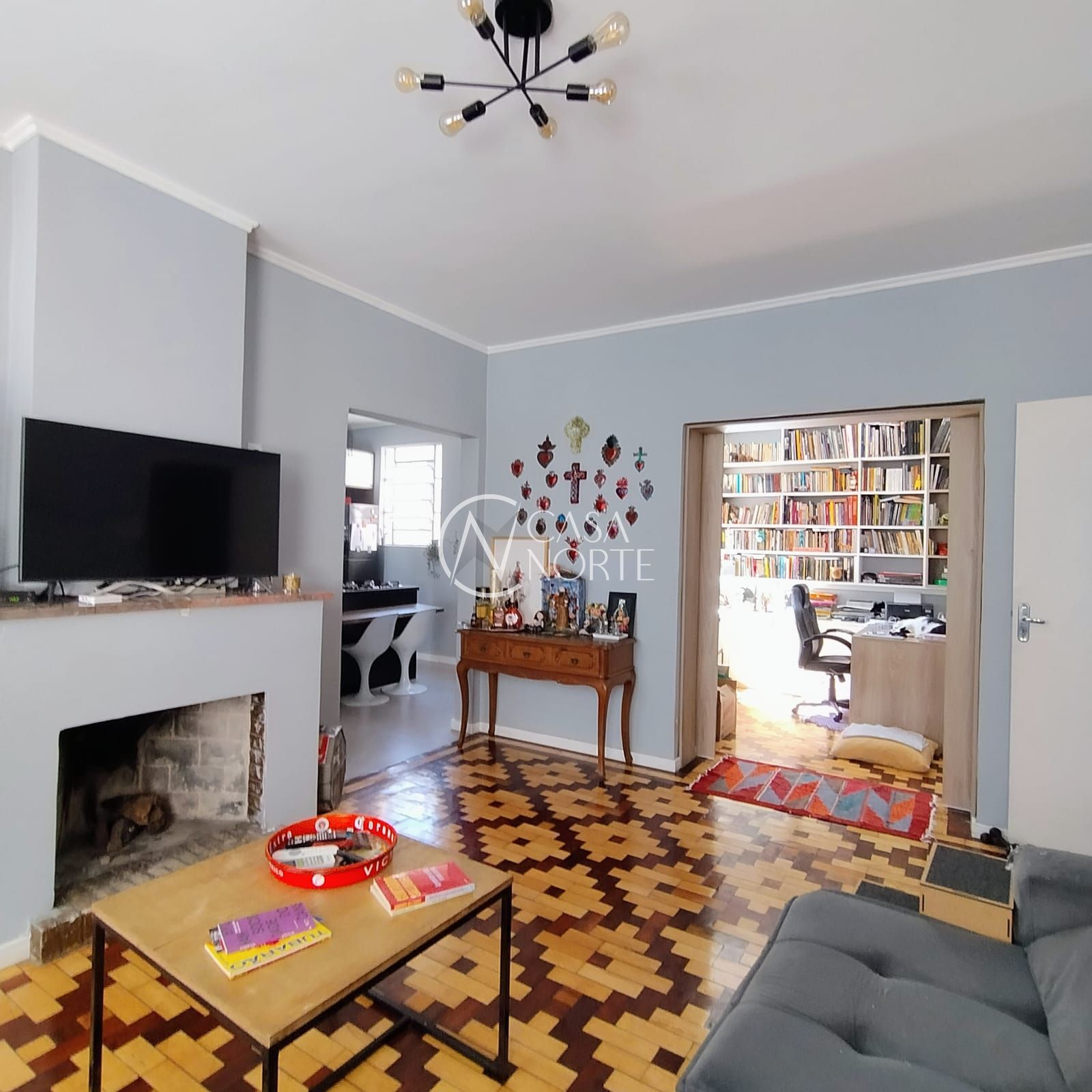 Apartamento à venda com 3 quartos, 117m², Rua Ramiro Barcelos no bairro Santana em Porto Alegre