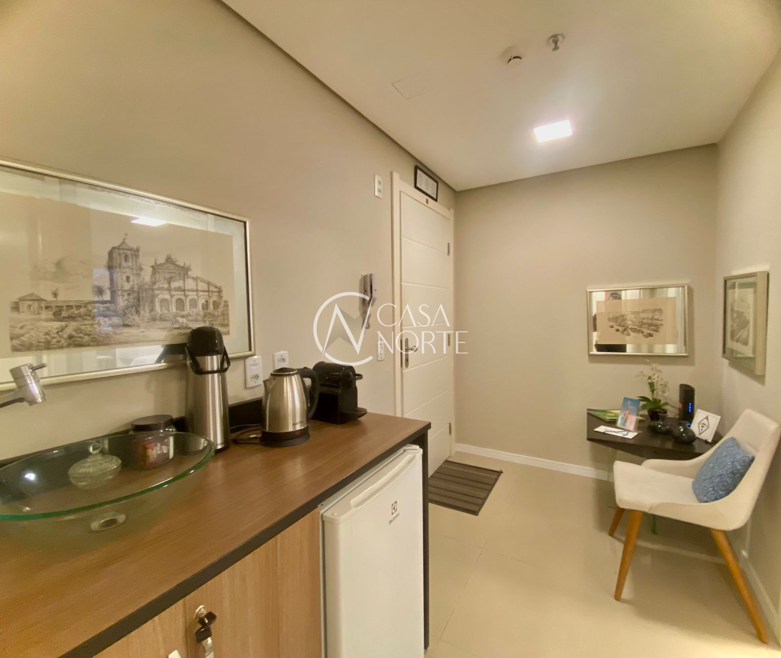 Sala Comercial à venda com 2 quartos, 38m², 1 vaga, Rua Ramiro Barcelos no bairro Moinhos de Vento em Porto Alegre