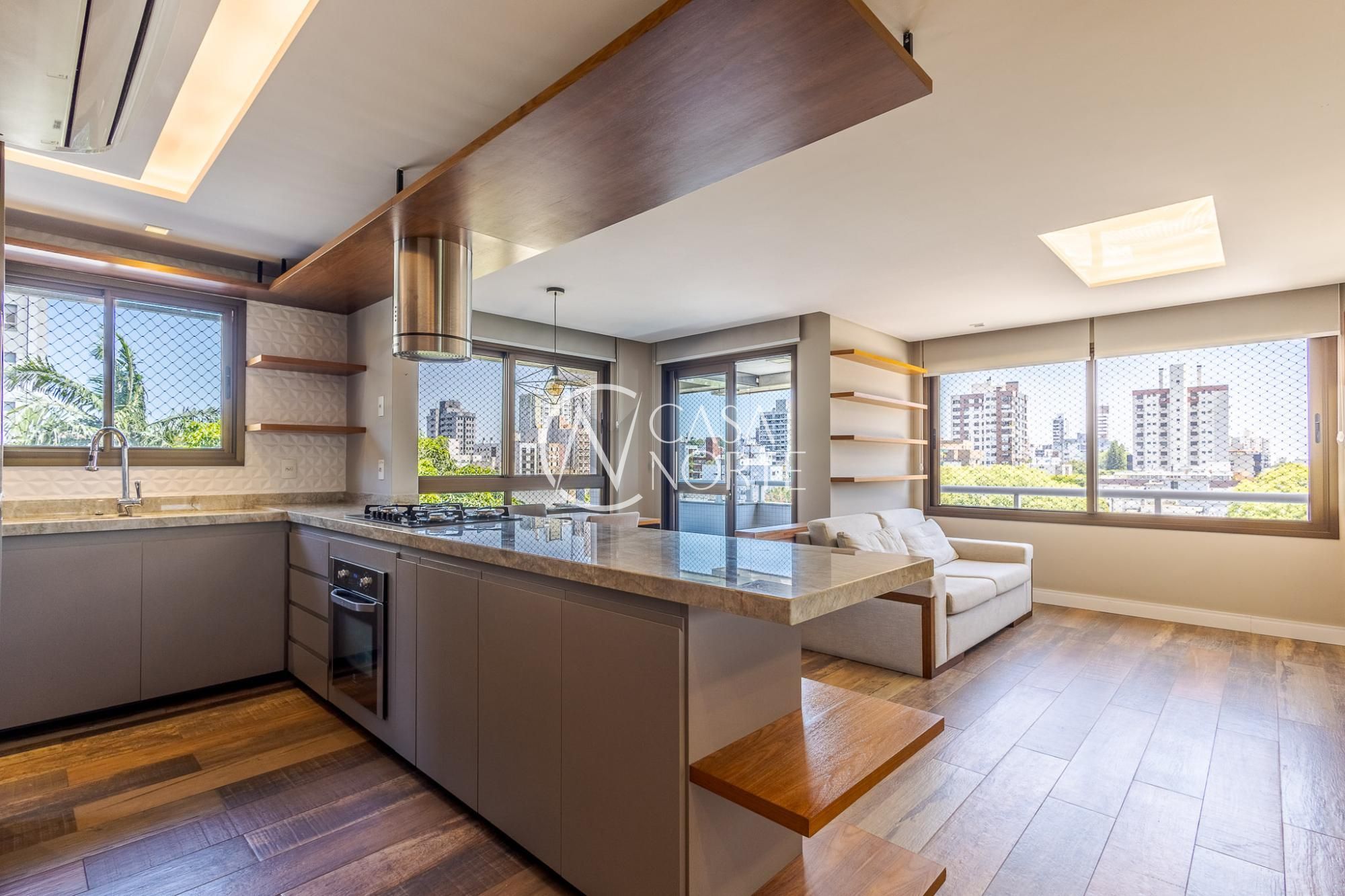 Apartamento à venda com 2 quartos, 92m², 2 suítes, 2 vagas, Avenida Itajaí no bairro Petrópolis em Porto Alegre