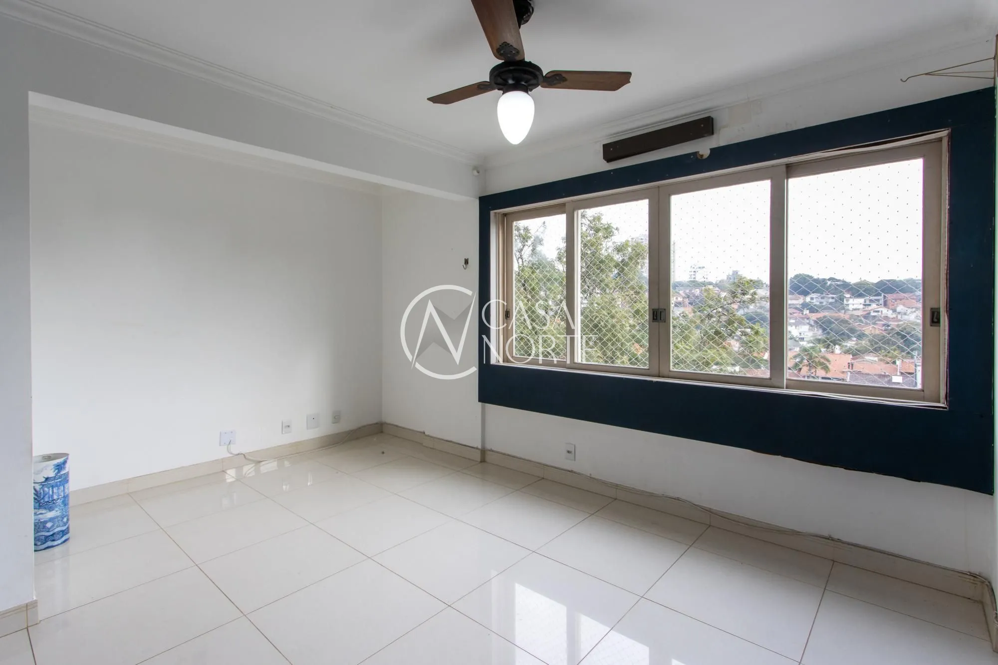 Apartamento à venda com 3 quartos, 114m², 1 suíte, 2 vagas, Rua Anita Garibaldi no bairro Boa Vista em Porto Alegre