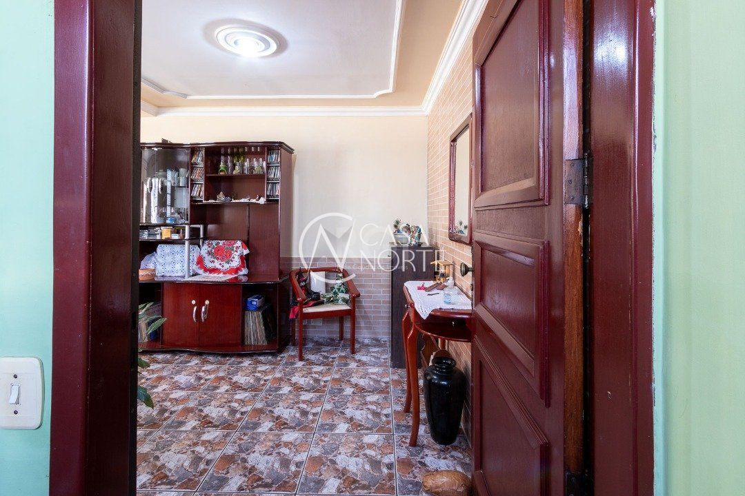 Apartamento à venda com 3 quartos, 87m², 1 vaga, Rua Doutor Campos Velho no bairro Cristal em Porto Alegre