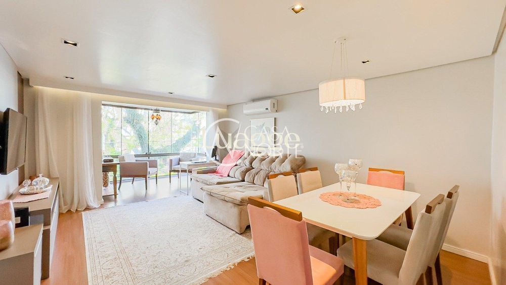 Apartamento à venda com 3 quartos, 112m², 1 suíte, 2 vagas, Rua Felicíssimo de Azevedo no bairro São João em Porto Alegre