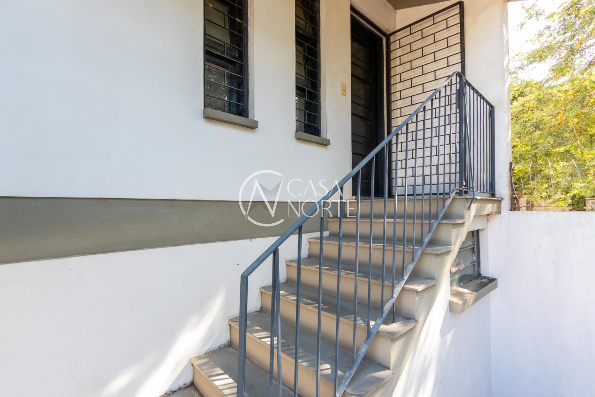 Casa à venda com 2 quartos, 286m², 1 suíte, 3 vagas, Rua Dona Maria no bairro Santa Tereza em Porto Alegre