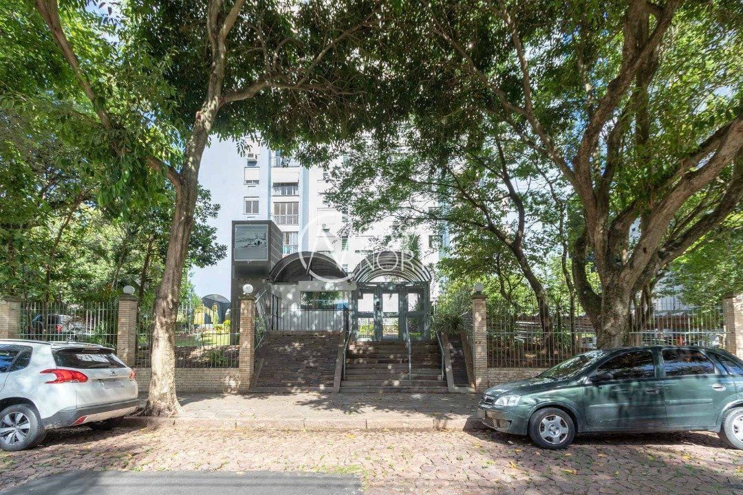 Apartamento à venda com 3 quartos, 79m², 1 vaga, Rua Curupaiti no bairro Cristal em Porto Alegre