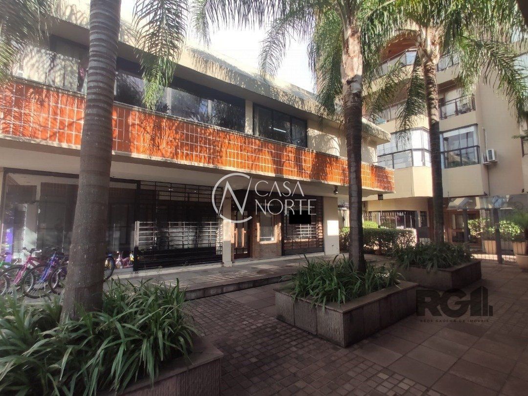 Loja à venda , 92m², Avenida Getúlio Vargas no bairro Menino Deus em Porto Alegre