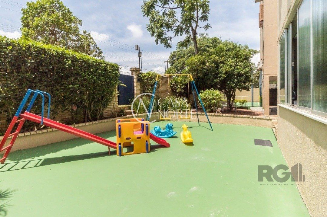 Apartamento à venda com 2 quartos, 77m², 1 vaga, Rua Doutor Murtinho no bairro Bom Jesus em Porto Alegre