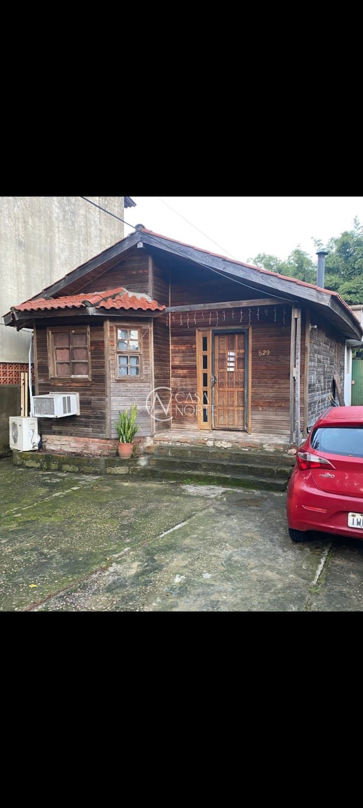 Casa à venda com 2 quartos, 49m², 3 vagas, Estrada João Passuelo no bairro Vila Nova em Porto Alegre