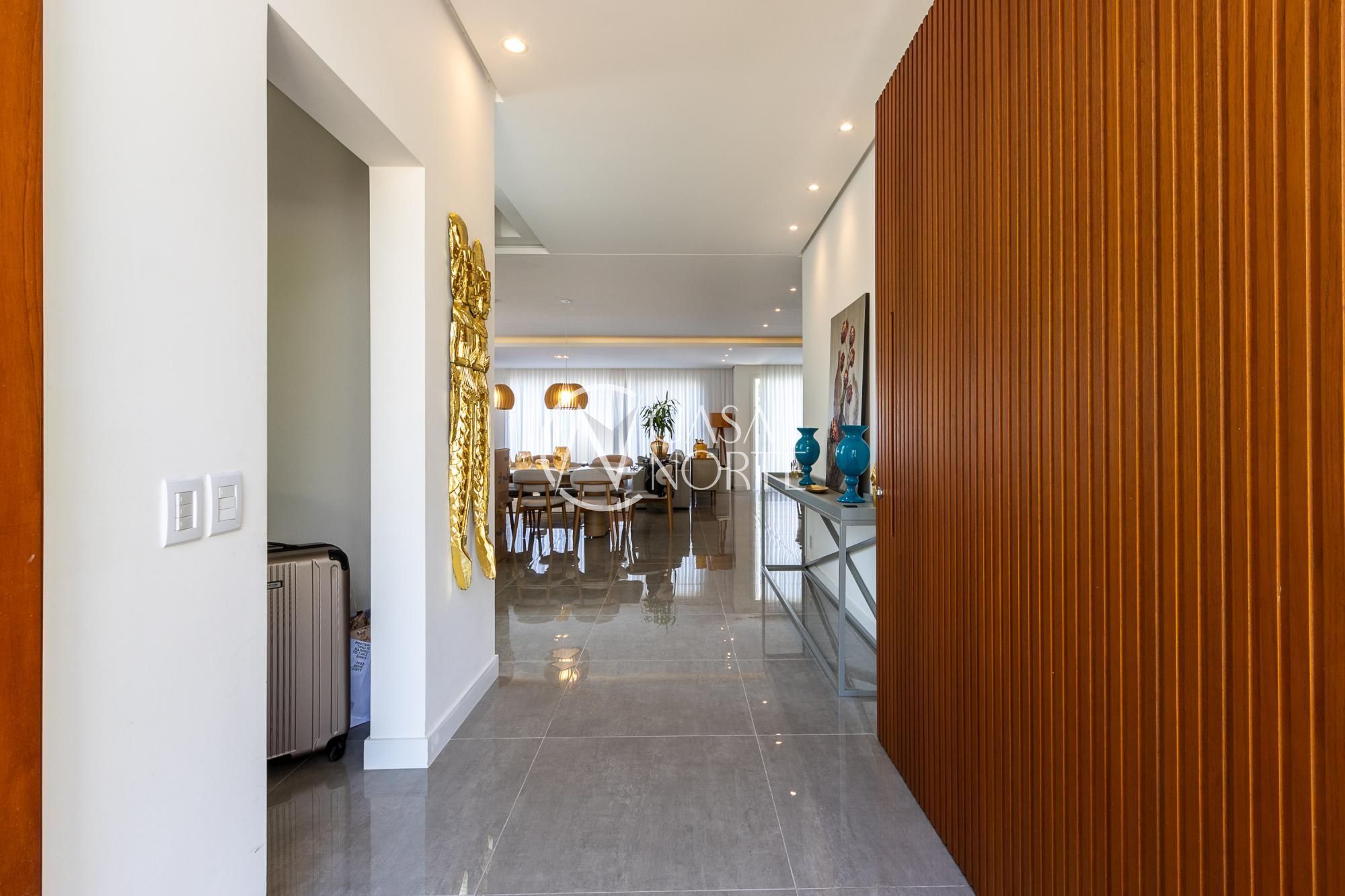 Casa de Condomínio à venda com 4 quartos, 311m², 3 suítes, 4 vagas, Estrada das Três Meninas no bairro Vila Nova em Porto Alegre