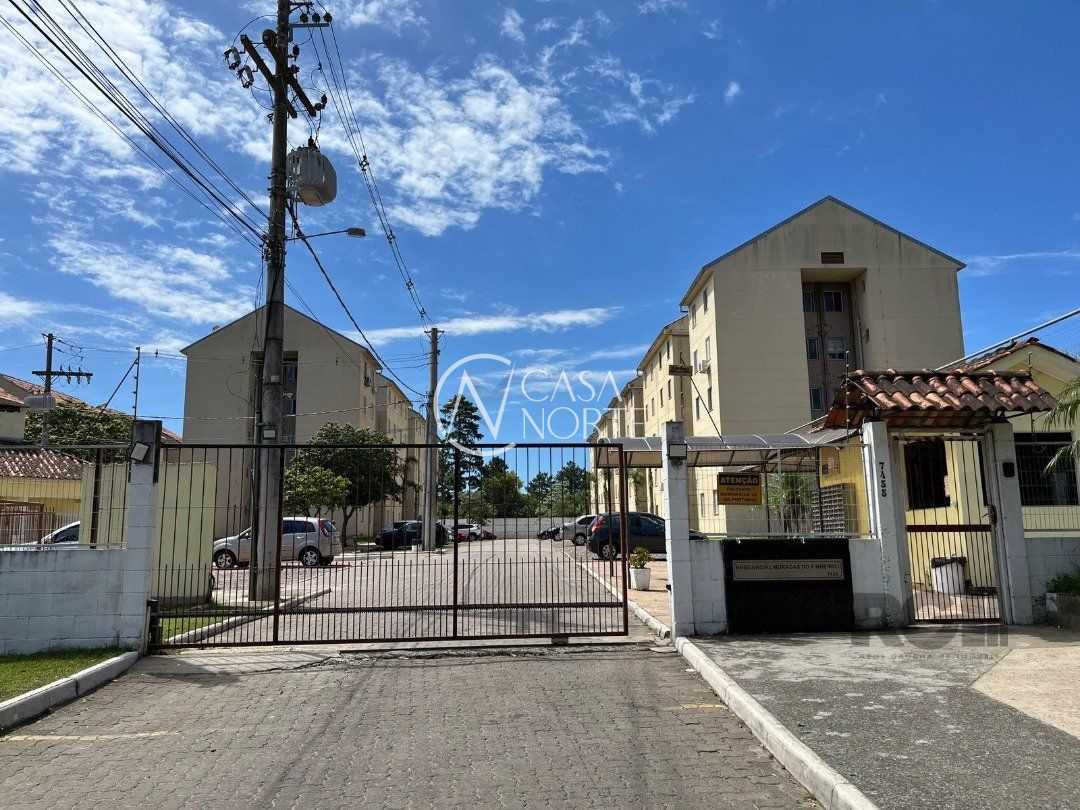 Apartamento à venda com 2 quartos, 38m², Avenida João Antônio Silveira no bairro Lomba do Pinheiro em Porto Alegre