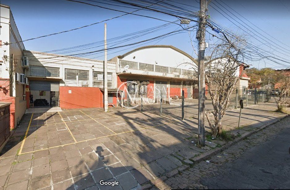 Pavilhão à venda , 5686m², Rua Engenheiro Ubatuba de Faria no bairro Sarandi em Porto Alegre