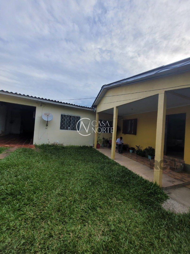 Casa à venda com 3 quartos, 125m², 1 vaga, Acesso Doutor Marino dos Santos no bairro Ipanema em Porto Alegre