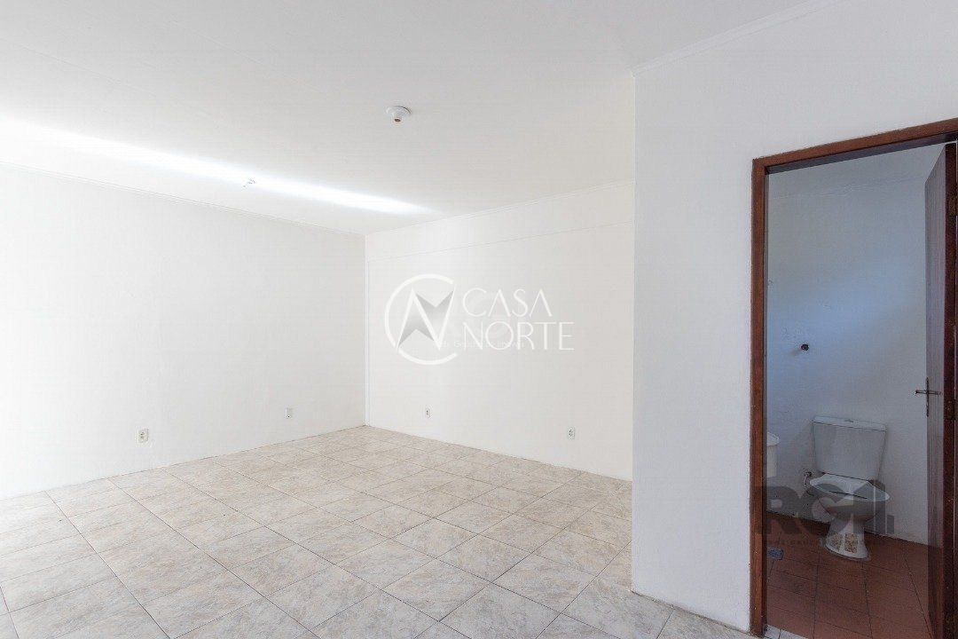 Sala Comercial à venda , 29m², Avenida Wenceslau Escobar no bairro Tristeza em Porto Alegre